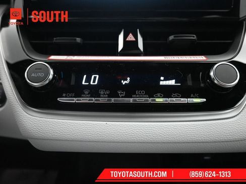 New 2026 Toyota Corolla SE image 19