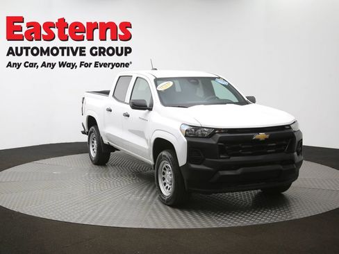 Used 2024 Chevrolet Colorado W/T RWD image 50