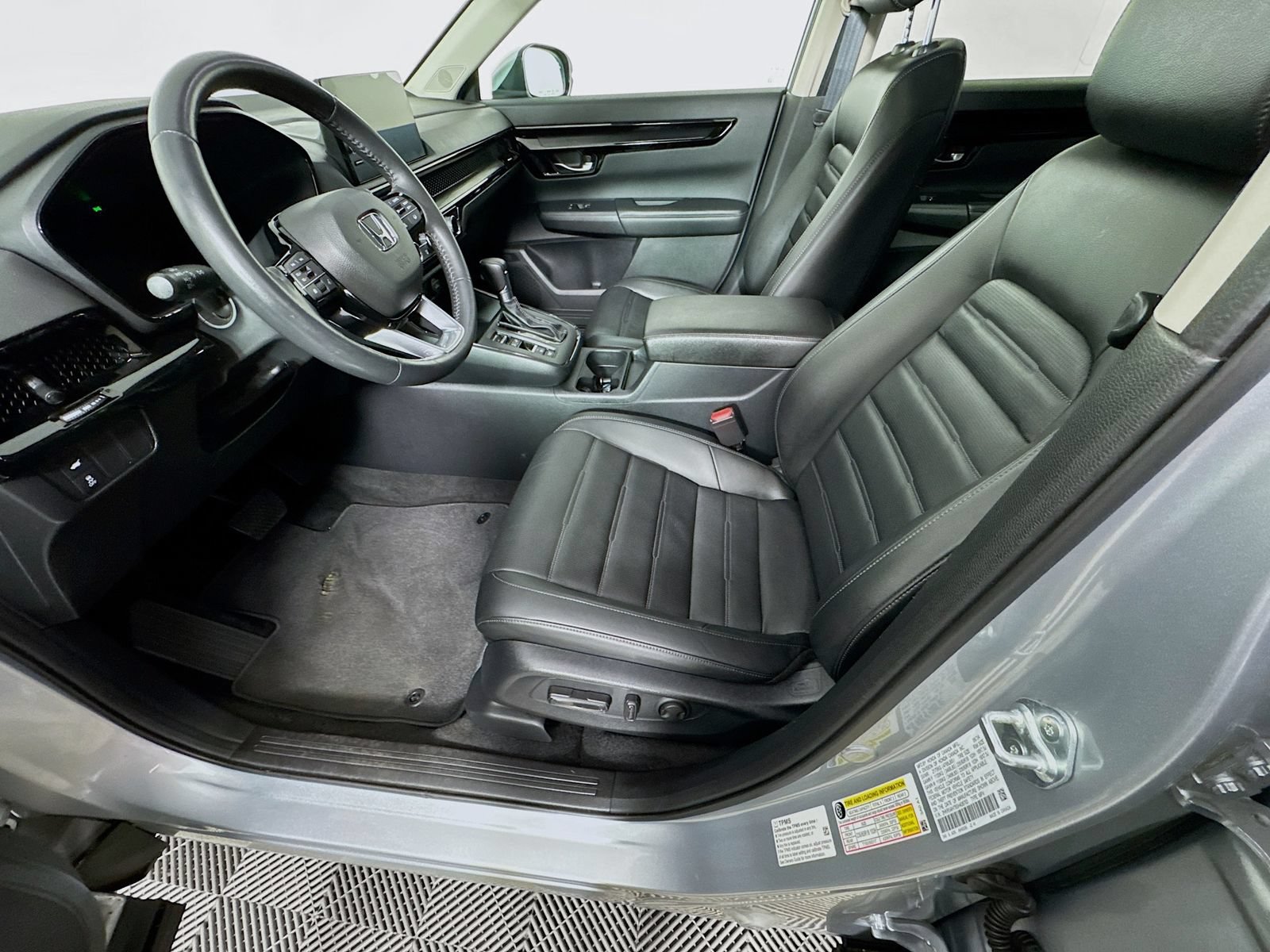 Used 2024 Honda CR-V EX-L image 12