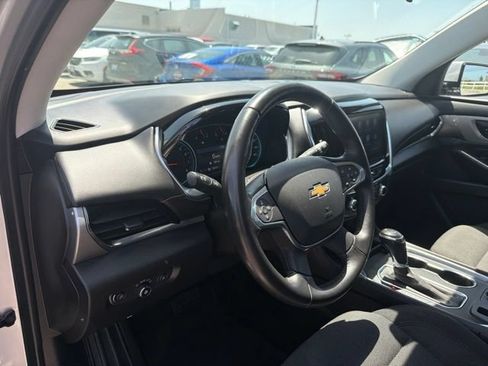 Used 2020 Chevrolet Traverse LT AWD/4WD image 15