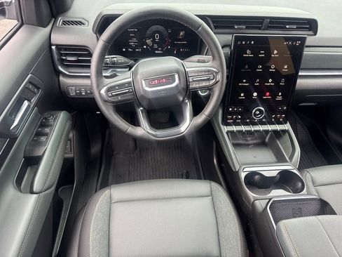 Used 2026 GMC Terrain AT4 w/ LPO, Floor Liner Package AWD/4WD image 17