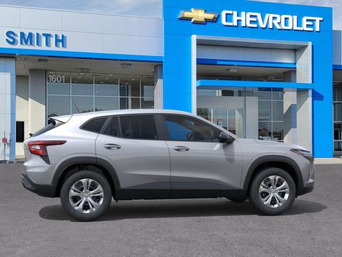 New 2026 Chevrolet Trax LS image 29