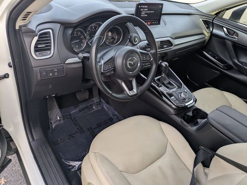 Used 2020 MAZDA CX-9 Touring w/ Touring Premium Package image 9