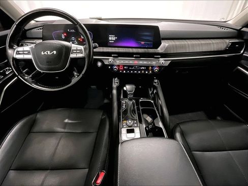 Used 2023 Kia Telluride EX w/ EX Captain's Chair Package AWD/4WD image 22