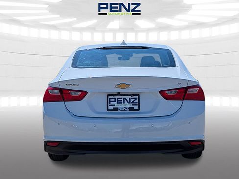 Used 2024 Chevrolet Malibu LT FWD image 6