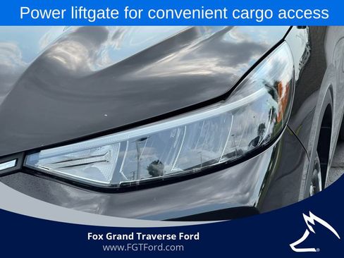 Certified 2025 Ford Escape ST-Line Select AWD/4WD image 33