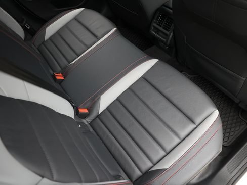 Used 2024 Volkswagen GTI SE FWD image 16