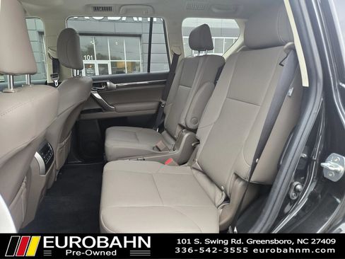 Used 2023 Lexus GX 460 Premium AWD/4WD image 10