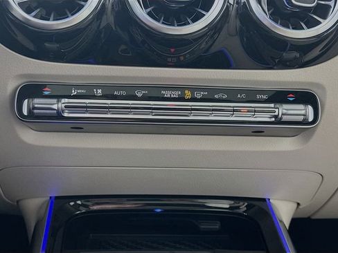 Used 2026 Mercedes-Benz GLA 250 image 16