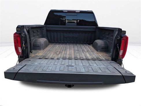 Used 2021 GMC Sierra 1500 SLT w/ SLT Premium Package image 19