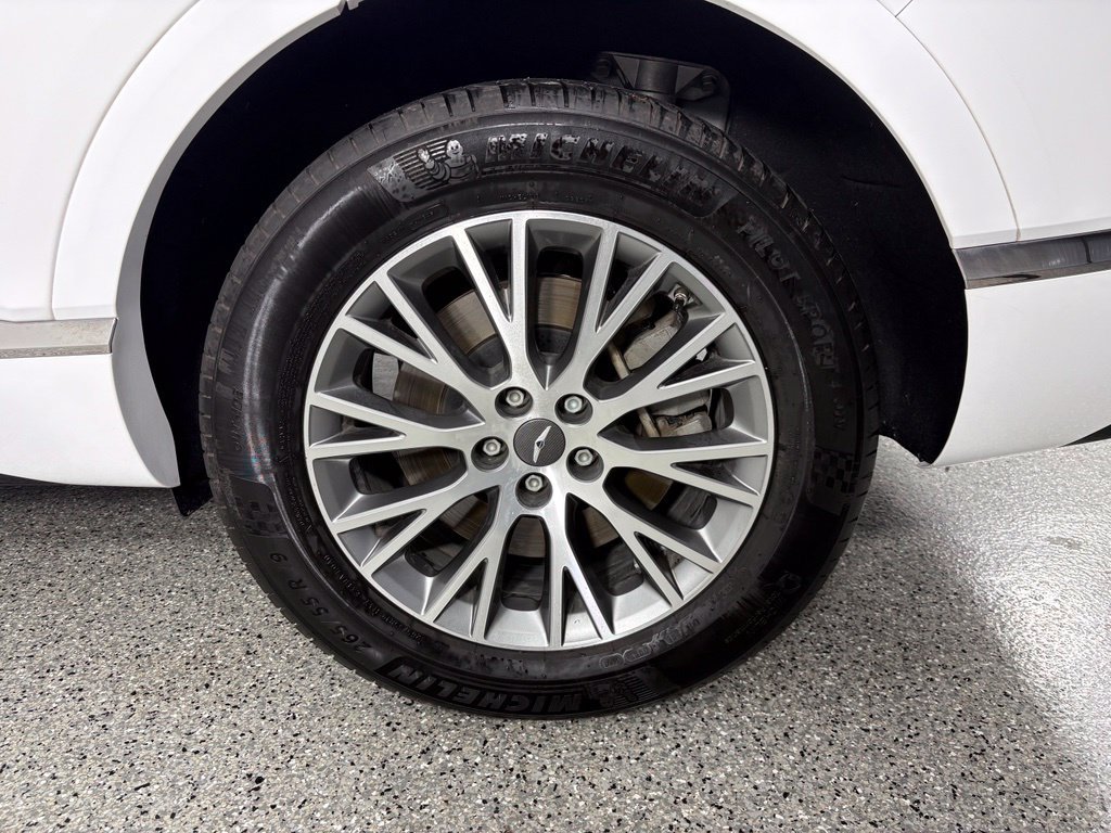 Used 2024 Genesis GV80 2.5T AWD/4WD image 32