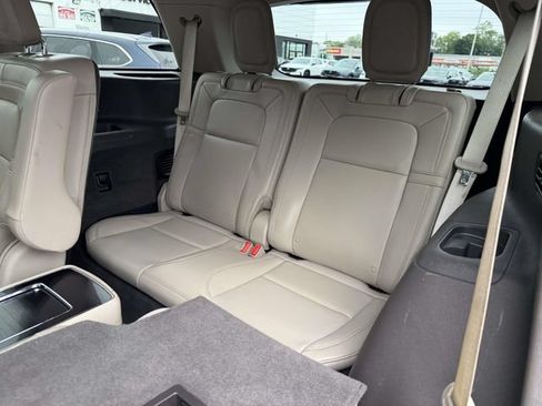 Used 2023 Lincoln Aviator Reserve w/ Equipment Group 201A AWD/4WD image 14