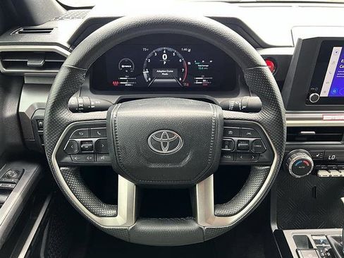 Used 2024 Toyota Tacoma TRD Sport image 22