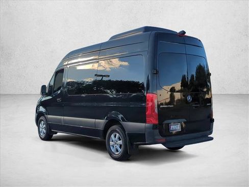 Used 2019 Mercedes-Benz Sprinter 2500 image 8