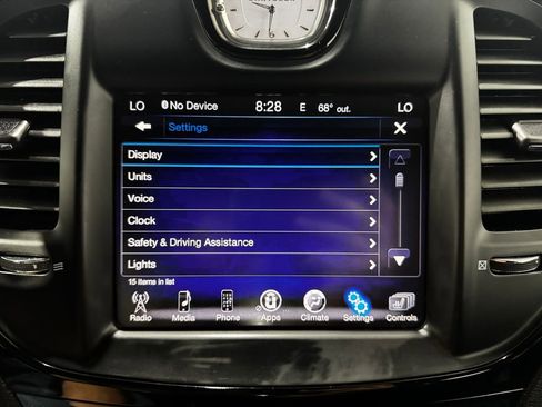 Used 2016 Chrysler 300 S image 39