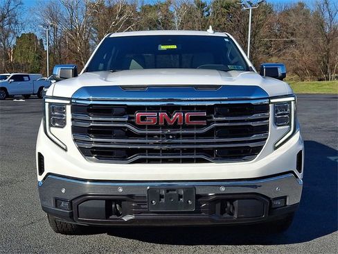 Used 2022 GMC Sierra 1500 SLT w/ SLT Premium Plus Package image 5