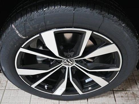 New 2026 Volkswagen Atlas SEL Premium R-Line AWD/4WD image 19