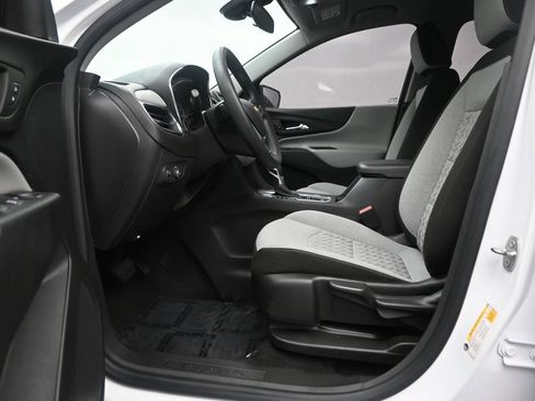 Used 2024 Chevrolet Equinox LS w/ Sport Edition FWD image 12