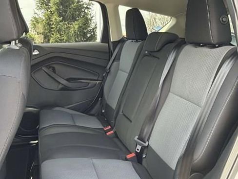 Used 2019 Ford Escape SE AWD/4WD image 25