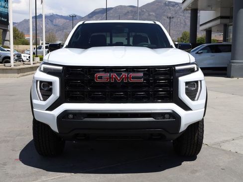 New 2026 GMC Canyon Elevation w/ Convenience Package AWD/4WD image 9