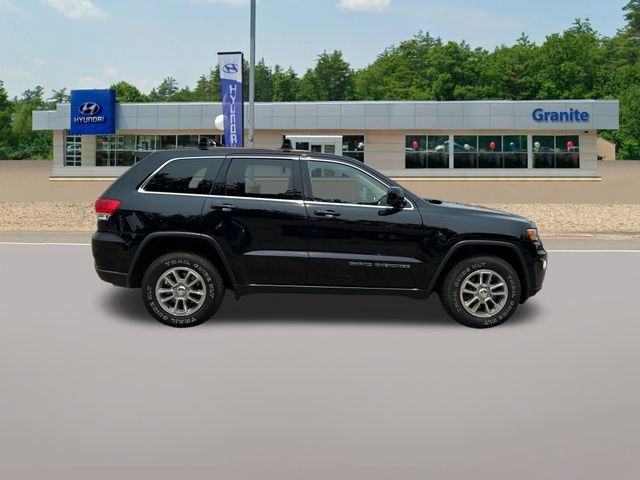 Used 2018 Jeep Grand Cherokee Laredo AWD/4WD image 6