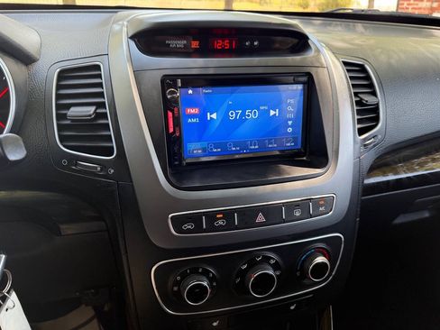 Used 2015 Kia Sorento LX AWD/4WD image 27