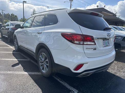 Used 2019 Hyundai Santa Fe XL SE w/ SE Premium Package 02 AWD/4WD image 7