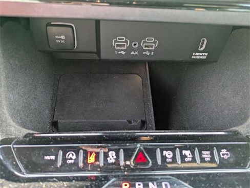 Used 2022 Jeep Wagoneer Series III w/ Convenience Group I image 25