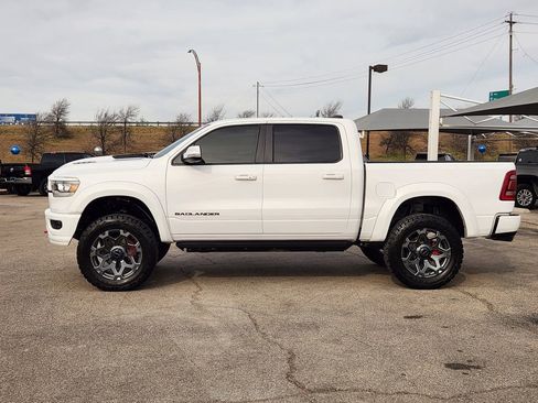 Used 2022 RAM 1500 Laramie w/ Sport Appearance Package AWD/4WD image 4