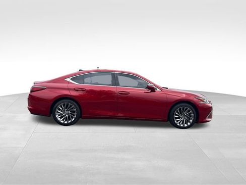 Used 2024 Lexus ES 350 w/ Luxury Package FWD image 6
