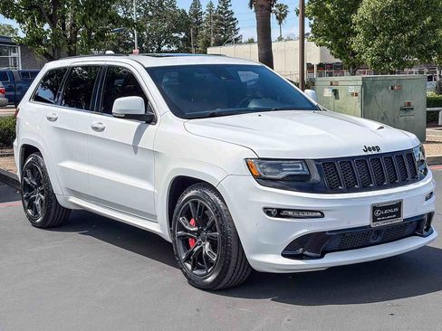 Used 2015 Jeep Grand Cherokee SRT AWD/4WD image 5