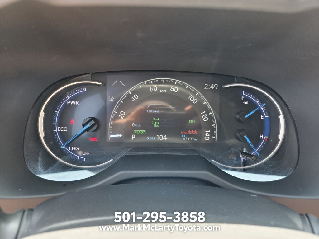 Used 2025 Toyota RAV4 XLE AWD/4WD image 21