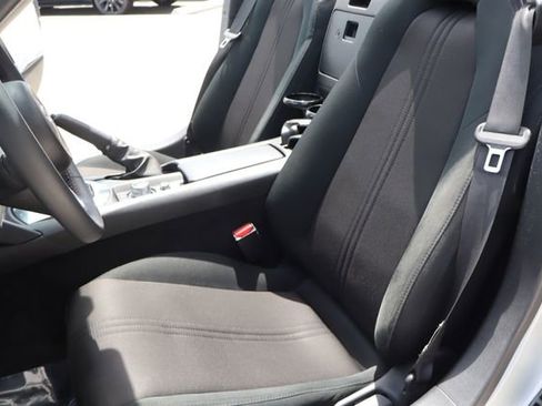 Used 2019 MAZDA MX-5 Miata Sport RWD image 10