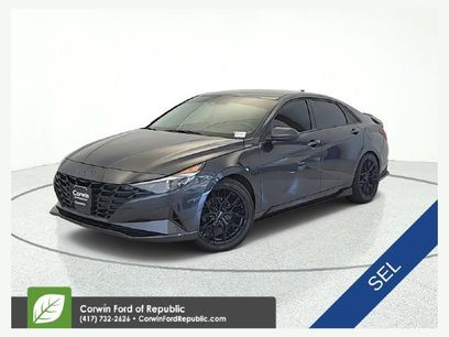 Used 2021 Hyundai Elantra SEL w/ Convenience Package