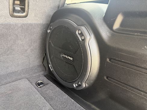 Used 2022 Jeep Wrangler Unlimited Sahara image 11