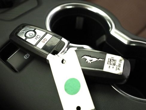 Used 2024 Ford Mustang GT Premium image 34