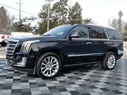 Used 2020 Cadillac Escalade Platinum image 79