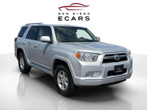 Used 2010 Toyota 4Runner SR5 image 3
