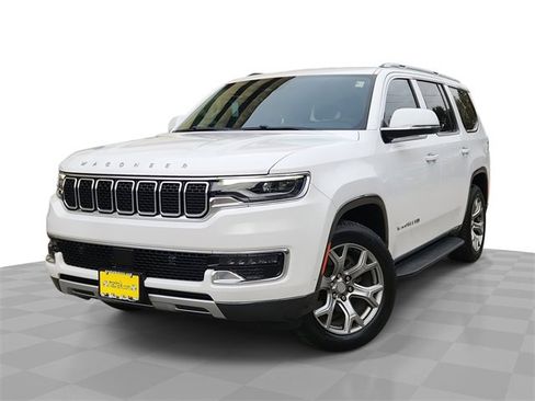 Used 2022 Jeep Wagoneer Series II image 1