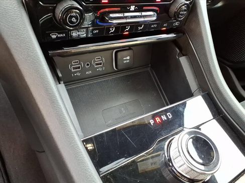 Used 2023 Jeep Grand Cherokee Altitude image 26