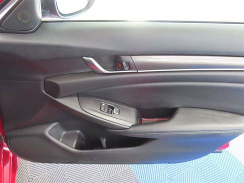 Used 2022 Honda Accord Sport image 33