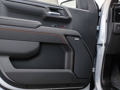 New 2026 GMC Sierra 1500 AT4 w/ AT4 Premium Package image 18