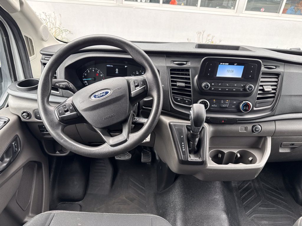 Used 2023 Ford Transit 250 148 High Roof RWD image 9