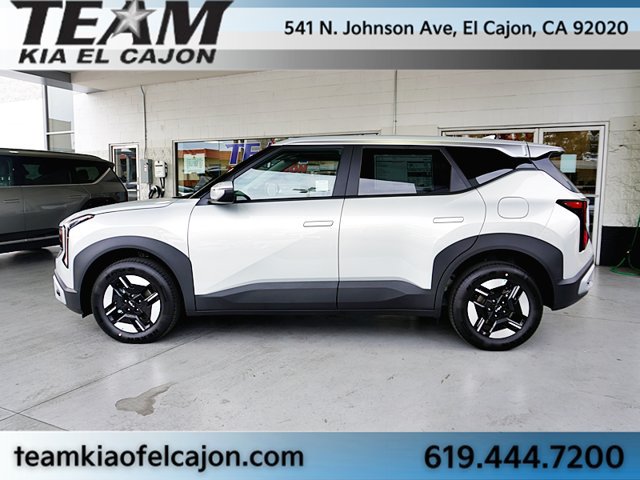 New 2027 Kia Seltos LX FWD image 6