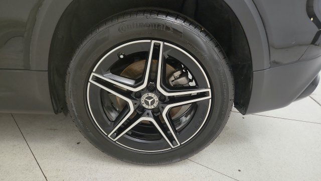 Used 2023 Mercedes-Benz GLB 250 w/ AMG Line image 83
