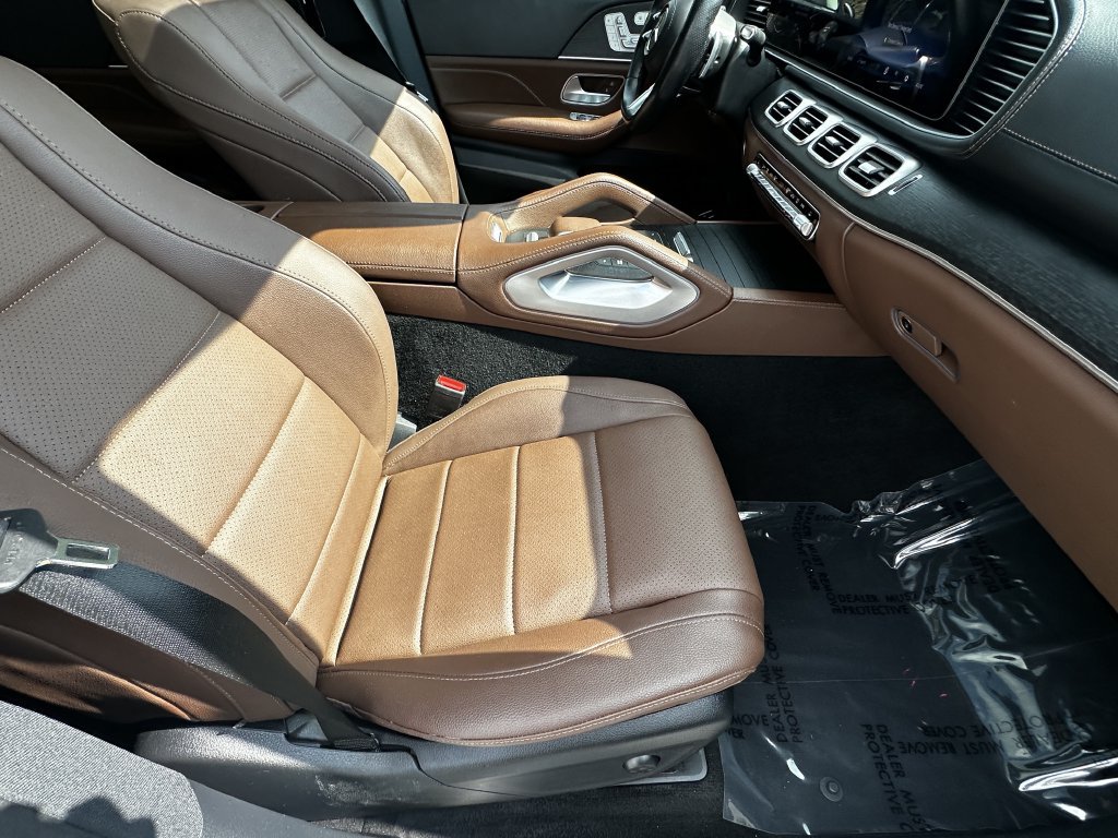 Certified 2024 Mercedes-Benz GLS 450 4MATIC image 15