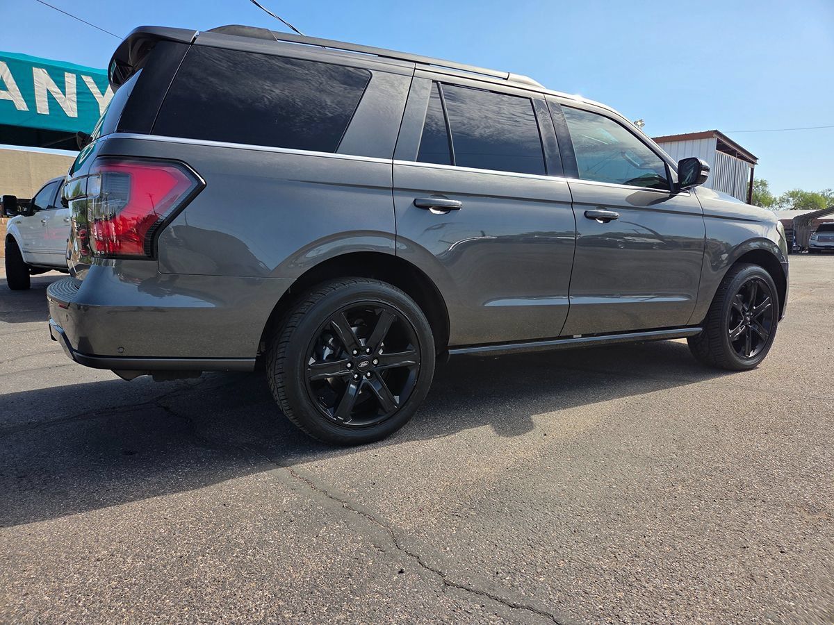 Used 2019 Ford Expedition Limited w/ Equipment Group 303A AWD/4WD image 7
