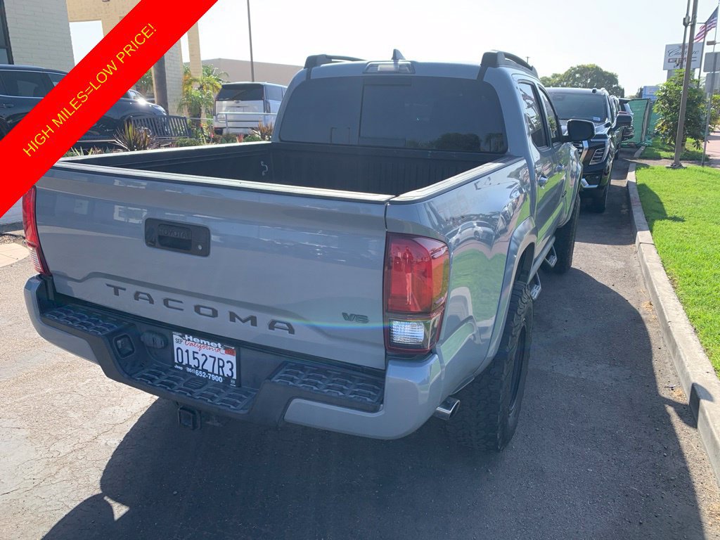 Used 2018 Toyota Tacoma TRD Sport RWD image 6