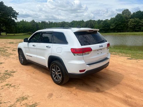 Used 2017 Jeep Grand Cherokee Limited RWD image 6