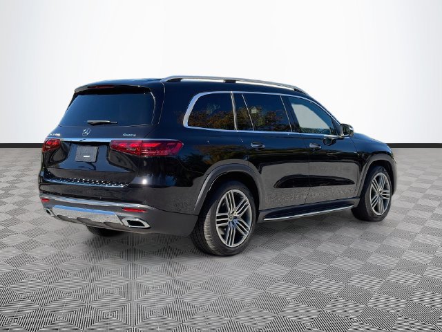Used 2024 Mercedes-Benz GLS 450 4MATIC image 6